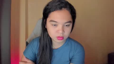 0wwlo0k online show from November 14, 6:32 am