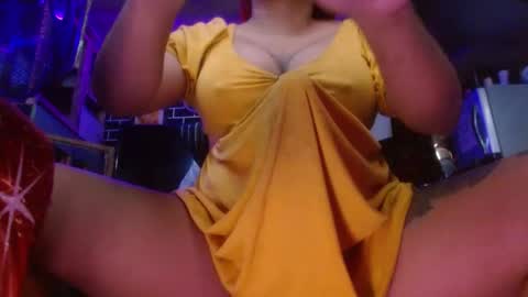  i am trixie im Your Selfsucking Mistress  online show from November 1, 12:52 am