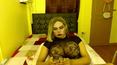 HUGECOCK online show from April 22, 12:45 pm