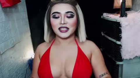 sexy kia online show from April 17, 12:35 am