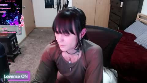 3KryKat3 online show from April 24, 4:04 am