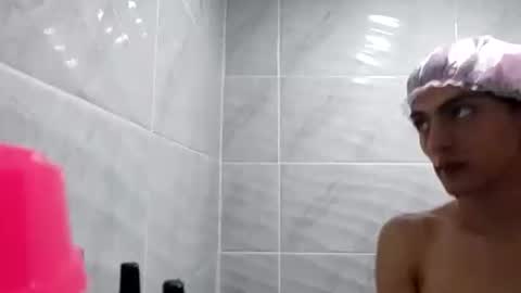 Lee lowell online show from November 17, 11:26 pm