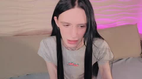 adrian online show from March 19, 5:29 am