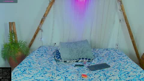 Mariana Fox online show from April 3, 10:08 pm