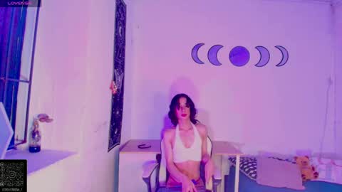 Mariana Fox online show from April 24, 4:10 pm