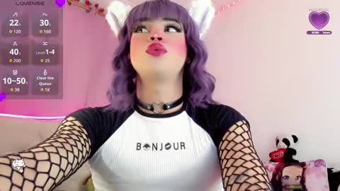 Snapshot of _natsuki chatting on September 14, 6:45 pm _natsuki online show from September 14, 6:45 pm