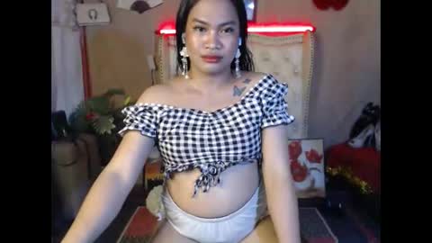 _urmorena_ online show from September 11, 11:07 am