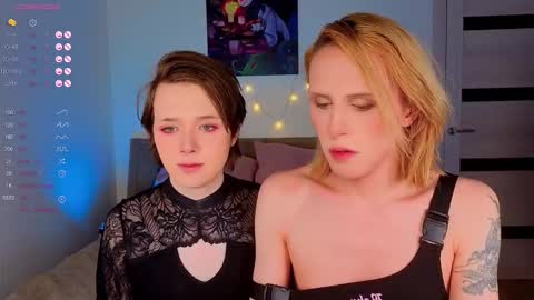 LITTLE FOX online show from January 15, 4:17 pm