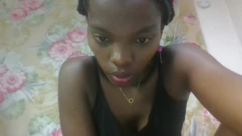 aadienne online show from March 30, 9:10 am