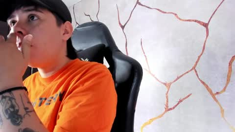 Snapshot of abbysmiitth_ chatting on January 25, 12:19 pm Abby Smith online show from January 25, 12:19 pm
