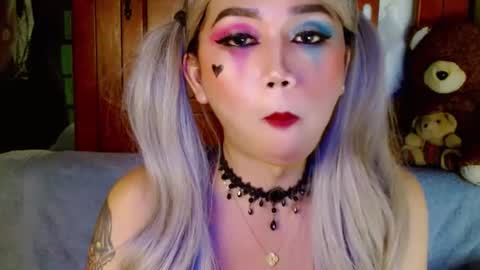 jasmine online show from December 10, 5:55 pm