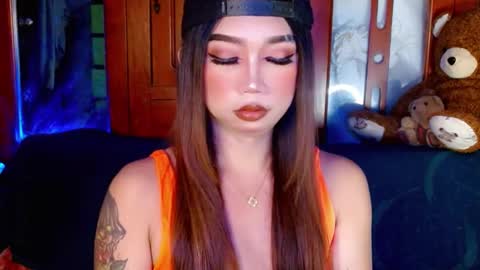 jasmine online show from January 15, 1:52 pm