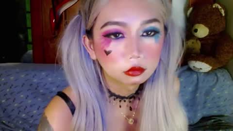 jasmine online show from January 31, 6:14 pm