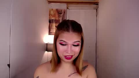 adorabletsforyouxx online show from October 14, 6:31 pm