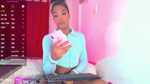 alahai_swith online show from December 4, 9:02 am