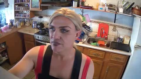 alexiss699 online show from December 18, 10:57 pm