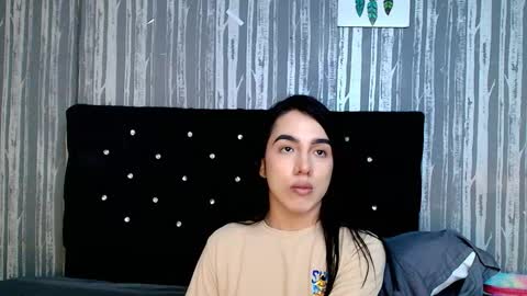 alicee_moonn online show from February 9, 9:43 pm