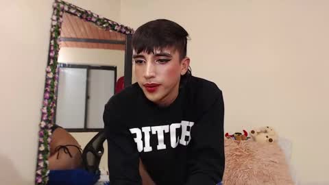 Snapshot of aliceusher_1 chatting on January 18, 2:29 am J Ruiz online show from January 18, 2:29 am