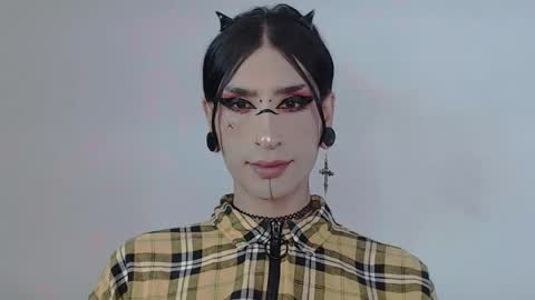     online show from September 27, 12:41 am