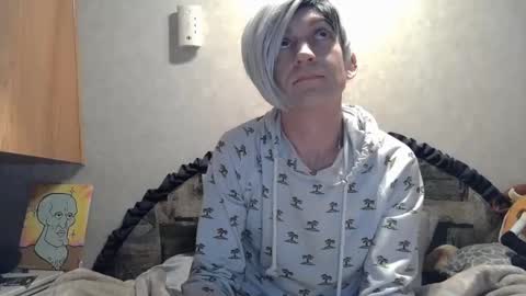 Alisha online show from November 12, 8:14 am