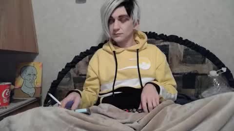 Alisha online show from December 17, 2:17 am