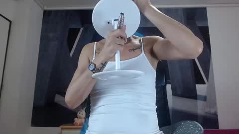 Alison online show from February 9, 11:25 pm