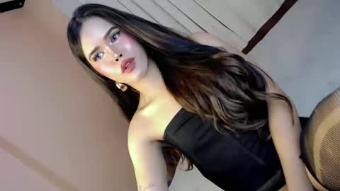 Snapshot of alove_too_last chatting on January 18, 2:25 pm LEXY online show from January 18, 2:25 pm