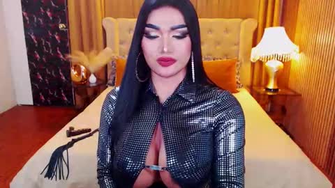 Alura Jhenson online show from November 13, 4:43 am