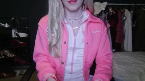 Amalie online show from January 12, 3:35 pm