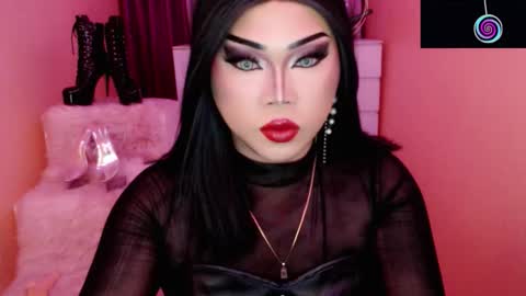 Queen Mireska online show from October 23, 1:59 pm