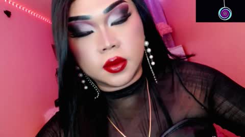 Queen Mireska online show from November 24, 6:32 pm