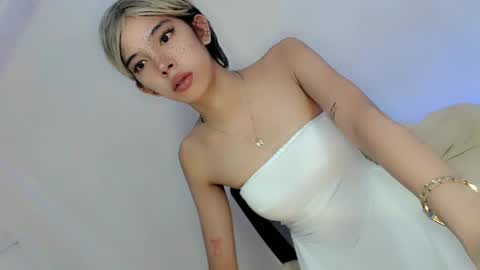 Belle Tylor online show from January 28, 4:50 am