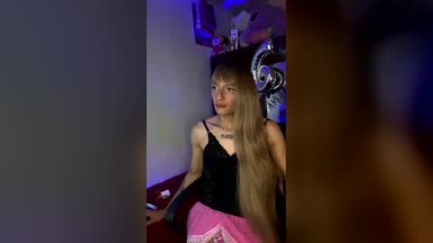 amum6194 online show from May 16, 10:47 am