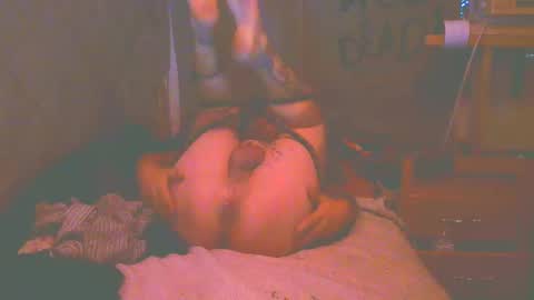 Snapshot of analwhore666 chatting on October 5, 7:57 pm kinkylilanalslut online show from October 5, 7:57 pm