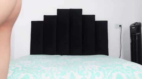 Andrea online show from February 18, 1:22 pm