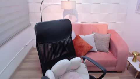 Andre Castaneda online show from February 26, 8:14 pm