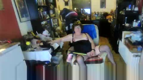 androgynia online show from October 29, 1:42 pm