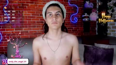 Snapshot of andy_angel1 chatting on October 20, 9:01 am andy angel online show from October 20, 9:01 am