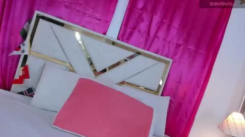 angela_garciaa online show from June 27, 8:04 pm