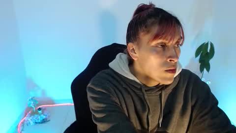 angele online show from October 13, 2:25 am