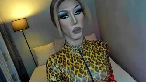 Miss Ann online show from September 13, 12:00 pm