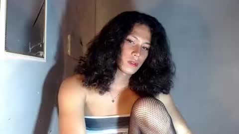 annalala22 online show from April 11, 7:25 am