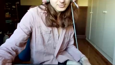 annavie online show from October 13, 12:02 am