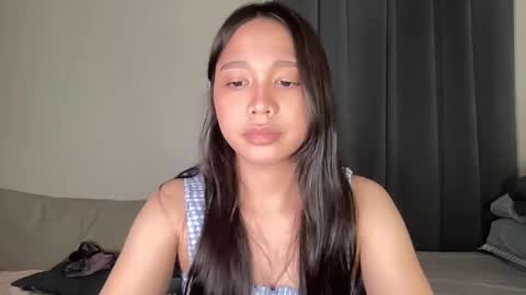 Annette 03 online show from November 4, 1:10 pm