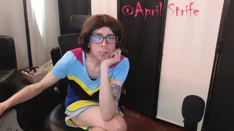 April Strife online show from July 28, 3:21 pm