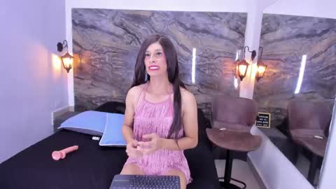 aria_skyee online show from April 20, 12:07 pm