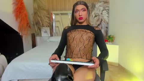 arielbasquiat online show from January 17, 2:47 pm