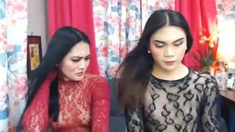 ashliemanlapaz online show from July 23, 1:54 am