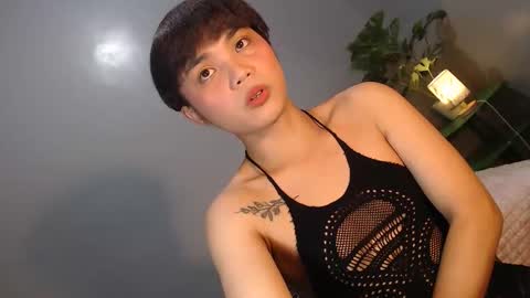 Reyshell online show from April 4, 4:54 am