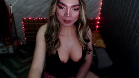 BELLA NOTCH online show from March 24, 1:05 pm